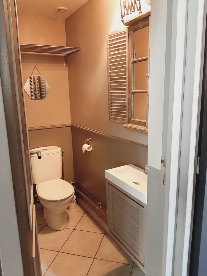T2 centre ville vue Faron 40m2 en zone pietonne 4ème étage Toulon Extérieur photo